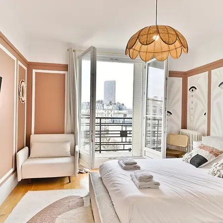 Proche 17eme Arrondissement - *